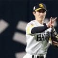 小久保監督が「なぜか絶望」　周東が“神守備”→中継が捉えた光景「マジで引いてる」