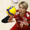 【男子バレー】髙橋藍の「ド派手」なプレーの傍らで......ミドルブロッカー小野寺太志の多岐にわたるサポート