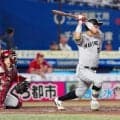 【ロッテ】佐藤都志也16号で１点を返す　楽天荘司康誠の150キロ直球を右翼スタンドへ運んだ