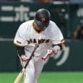 えっ！巨人　坂本勇人スイング直後にうつむいた打球がフェンス際の二塁打に　通算２４６９安打　ＮＰＢ歴代９位・長嶋茂雄にあと２　同点の口火に