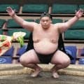 佐田の城が20場所ぶりに一番相撲から出場　境川親方からゴーサイン出て平戸海の付け人も務める