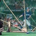 松井秀喜氏、フリー打撃で豪快アーチ披露…慣れ親しんだ東京ドームでファン魅了