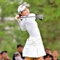 【女子ゴルフ】山下美夢有、勝みなみ、吉沢柚月が首位に並んで後半へ　１打差で桑木志帆が追う大混戦