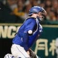 【中日】石伊雄太にアクシデント　高橋宏斗のワンバウンド投球が右手首付近に直撃か