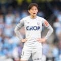 【岡山】MF宮本英治の側頭部にシュート直撃　担架で退場　浦和ベンチも心配な様子