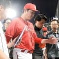 広島Ｖ逸８年連続　新井監督「前を向いてやっていきたい」「もう一戦一戦、最後まで戦っていく」借金２０、３年連続シーズン負け越し　残り１９戦