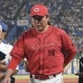 広島・新井監督　打線組み替え「（坂倉）の疲労面を考慮して」　リーグＶ消滅も「残り試合も少ない、一戦必勝と思ってやる」