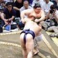 人気業師の宇良が初黒星で１勝１敗に　巡業の猛稽古は「やりたいことをやれる限りやるだけ」