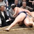 新入幕対決は寿之富士に軍配、朝翠龍との投げの打ち合い制す「特に何も」平常心で臨む