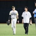 【ソフトバンク】左膝を痛めた周東佑京が２試合ぶりベンチ入り　フリー打撃で柵越えも放つ