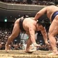 綱とり大関霧島が３日目に痛恨初黒星　高安に苦杯　大関狙う熱海富士にも土　大の里、安青錦、琴桜が３連勝