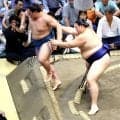 大の里は初日から３連勝　綱取りの霧島、大関昇進目指す熱海富士はそろって敗れる　安青錦、琴桜も３勝目