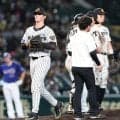 ６連敗中の阪神・藤川監督が早め継投で勝負　先発・ルーカスを３回途中１安打１失点で降板