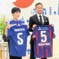 長友佑都　小池百合子都知事の「“マンマミーア”で頑張って」に笑顔　「カズさんみたいにはなれないが、一日一日を大切に」