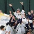 「ＶＩＶＡＮＴ」の聖地に黒獅子旗　「背景に見覚えのある方も…」西濃運輸野球部が岐阜県知事を表敬訪問を報告　「ここぞとばかりにパシャリ」