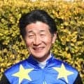 柴田善臣騎手が会見で引退理由明かす　右肩の痛みに加え「昔から痛かった股関節なども...」