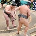 錦戸部屋唯一の所属力士・二川が初白星「稽古場に１人は少し寂しさもある」　場所前は師匠の錦戸親方ら３親方の指導を受けて基礎を徹底