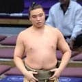 前日に２０歳の誕生日の天狼星、４０歳の北はり磨を下して連勝「圧力負けしないように意識した」…横綱・豊昇龍のいとこ