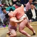 炎鵬２敗目「受けすぎちゃった」日翔志に押し倒され反省も、気持ちは早くも翌日の土俵へ
