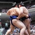 大の里、過去４戦全敗の「天敵」義ノ富士に初白星！元貴景勝「落ち着いて右を差したのが勝因」
