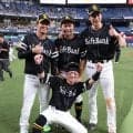 【ソフトバンク】今季限りで引退の中村晃も胴上げに参加「優勝は何回やっても最高だな」