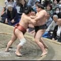 幕内・朝紅龍が連敗を３で止める　「上手を取りにいってはダメ。それだけやろうと思った。ここから流れが変わってくれたら」