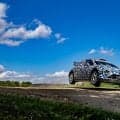 プロジェクト・ラリーワンがWRC27規定マシンを初披露。スポーティングディレクターにアラン・ペナスが就任