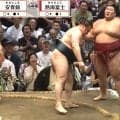 安青錦が“鬼の形相” 熱海富士を撃破で「青鬼だ」「こんなの見たことない」驚きと興奮 “鬼気迫る”表情に反響相次ぐ