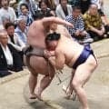 大の里が１敗＆単独トップキープ　２敗力士では美ノ海が３敗目　霧島は３連敗で５勝５敗