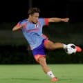 初Ａ代表合流の松木玖生　右ＷＢ、シャドーに自信アリ　全体練習初日から前のめり「いい吸収ができればいいかなと」