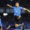 川崎ＦＷ小林悠が現役引退「自分自身のことを、信じ切れなくなってしまったのが１番の理由」…歴代７位のＪ１通算１４４得点、川崎一筋のキャリアに幕　３９歳誕生日に発表