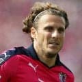 ウルグアイ代表フォルラン監督の会見時刻が急きょ変更　ミーティング長引き出発遅れたことが原因