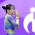 体操女子団体、史上初金メダルならず