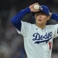 山本由伸、6回4失点で15勝目ならず　バント処理でミスも…ナ5位の防御率2.53