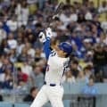 大谷翔平がセンターへ１１７メートル大飛球も　フェンス手前で失速　復活アーチならず本拠地が大きなタメ息