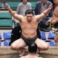 “イケメン”大森が３場所連続勝ち越し「ひとまずホッとした」と笑顔　注意の立ち合いも問題なし