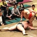 十両・嘉陽、２年ぶりの１０勝目「立ち合いで踏み込んで、圧力を伝えられた」　好調の要因は中村親方の連日の助言
