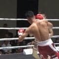 相手が“フラフラ”すぎてパンチが当たらない… TKO直前のラッシュで“硬すぎる拳”が生んだ珍しい光景が話題