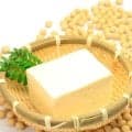 豆腐のカロリーは低い？木綿・絹ごしの違いとダイエット中の食べ方
