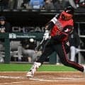 村上宗隆、菅野智之との初対決で34号＆35号ソロ　今季３度目の１試合２発＆６戦連続打点