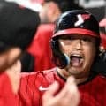 “村神”降臨！　村上宗隆、菅野智之から34号＆35号に「ここまで打ちまくるとは」ファンも衝撃