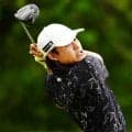 4年ぶり2勝目へ大西魁斗が「60」で首位浮上 2打差に小平智