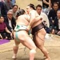 綱とり失敗の大関霧島「自分が決めた事。言い訳はしない」千秋楽で琴桜から勝ち越し決める【大相撲】