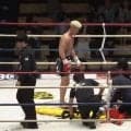 「最悪すぎる」「格闘家失格や」ダウンした相手に“ダメ押し”の顔面蹴り 前代未聞の反則に波紋 相手は失神 後日SNSで「自分自身を見つめ直して」謝罪も