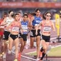 山本有真は涙の４位　メダル届かずも終盤まで粘りの走り　レース後は田中希実と抱き合う