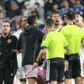 ベネズエラ選手ら大激怒　ベンチ選手ピッチ乱入＆主審に猛抗議＆整列拒否　試合終了直前のＰＫ獲得がＶＡＲで日本のＰＫに　ビスカロンド監督も怒り「私たちに対するリスペクトに欠けていた」