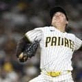 パドレスが投打で圧倒し王手　松井裕樹が好救援、攻撃はタティスの先頭弾で初回から勢いに乗る