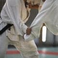 アジア大会柔道で衝撃事態　中国選手が日本・前田凛に噛みつき反則負け　歯型くっきり・・・コーチからは「反則、反則」の声　中国選手は不満訴え