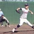 浦和学院の来年ドラフト候補左腕が3失点完投勝利！花咲徳栄の大エースの気迫に刺激【埼玉】