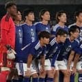 ｢綺世そういうとこやぞ｣決勝進出の日本代表、子供たちとのハイタッチ動画で見せた素顔に反響｢律くんやさしい｣｢人柄が出ますね｣純也、彩艶、板倉…一番ステキだったのは